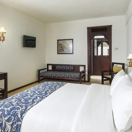 Hotel Simantro Sani (Chalkidiki)