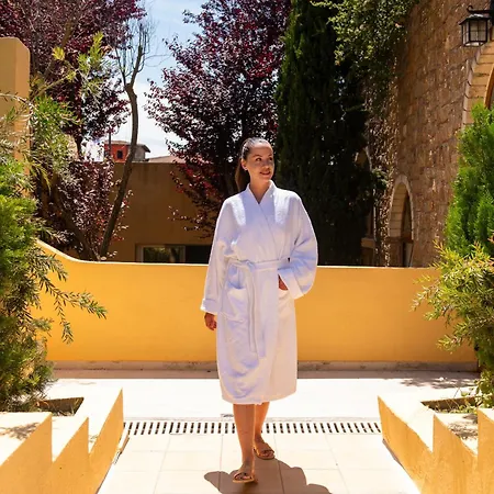 Hotel Simantro 5*
