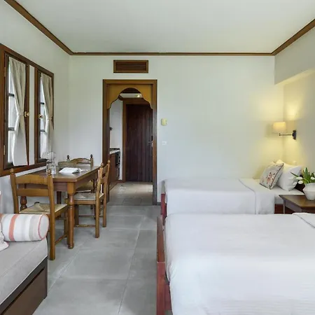 Simantro Hotel