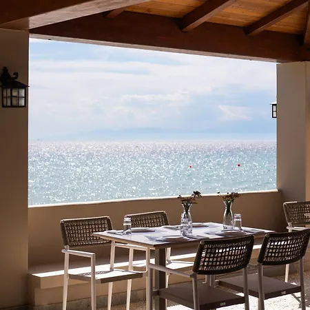Simantro Hotel