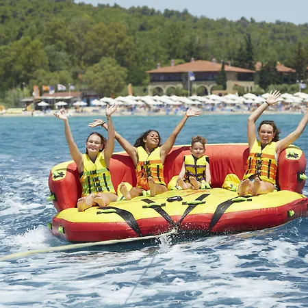 Simantro ホテル 5*