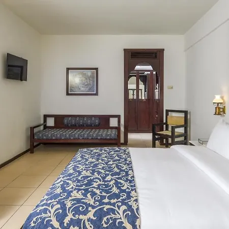 Simantro 5* باراليا ساني